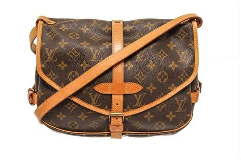 louis vuitton brown monogram canvas saumur 30 shoulder bag